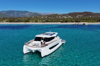 Discover a smooth and stylish cruising experience with more flexibility, comfort, and time along the coast.